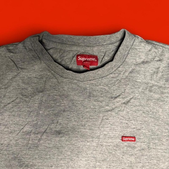 Supreme grey gym shirtSize M MEN